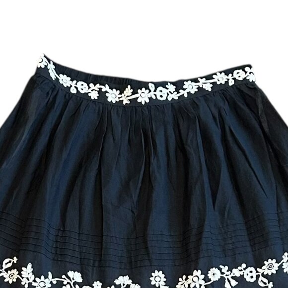 Farm Rio Embroidered Ruffle Maxi Skirt Tiered Cotton Black White Size Medium NWT - Picture 3 of 13